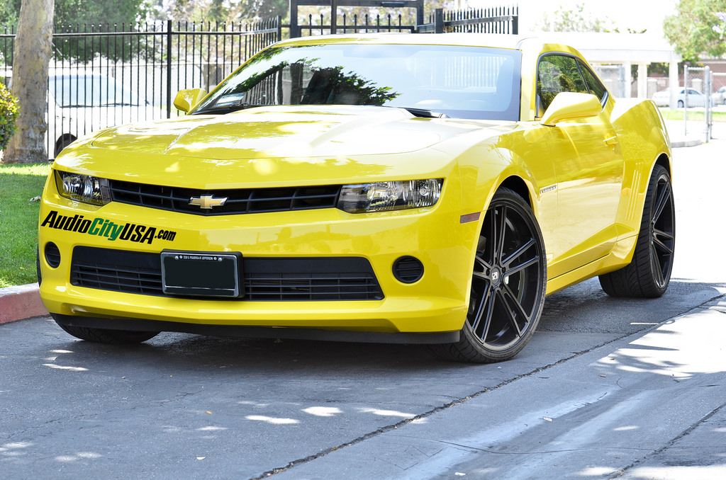 Koko Kuture Massa-5 Black 22'' on Chevrolet Camaro